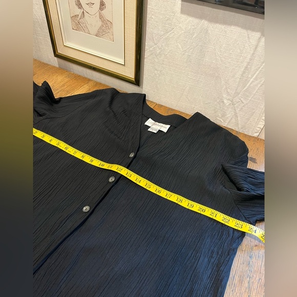 🖤 NYGÅRD COLLECTION Vintage Black Crinkle Tunic – Size 16 - Picture 7 of 9